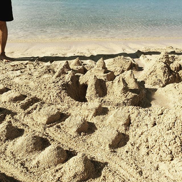 沖縄2日目。砂の街子どもにかえって(^ ^)♪お城の次は城下町と水路！それから…♪♪ #沖縄 #家族旅行 #砂浜 #砂の街 #砂の城 #子どもにかえった #健康整体の家つみき #健康整体